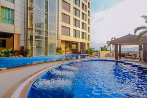 Lower Penthouse Condo Club Ultima Residences Tower 3